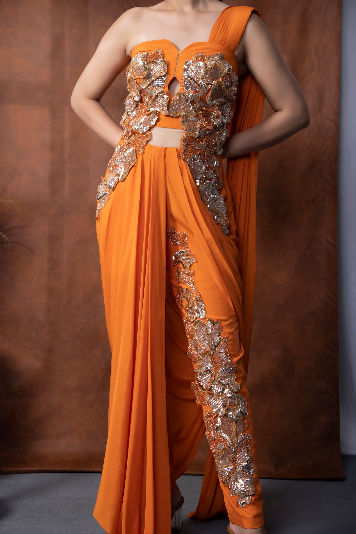 Jumeriah Drapesaree With Pant