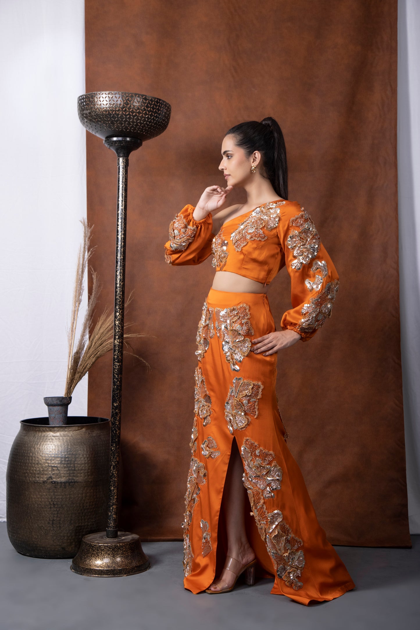 Arjwan Offshoulder Top