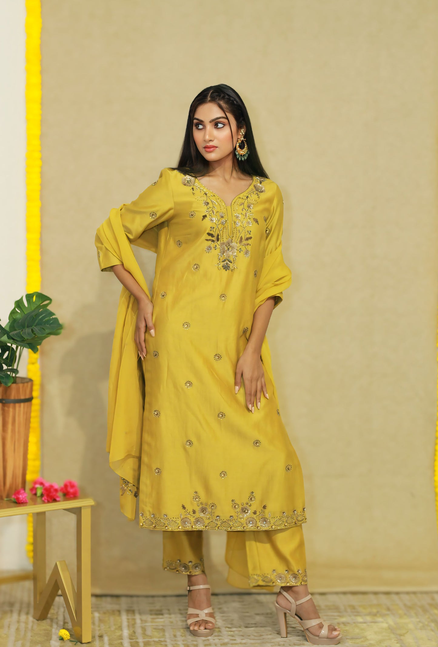 Sandhya Kurta Set