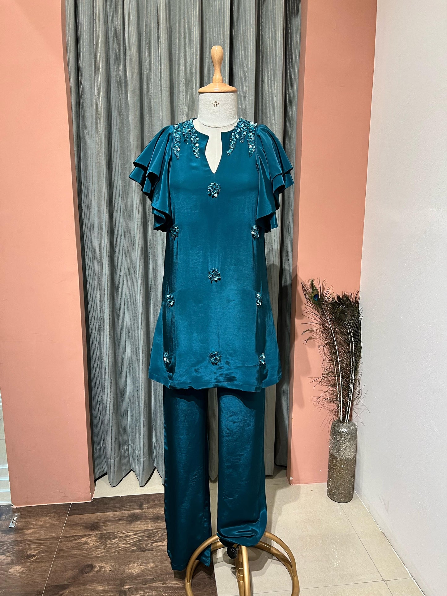 TURQUISE EMBROIDED CO-ORD SET