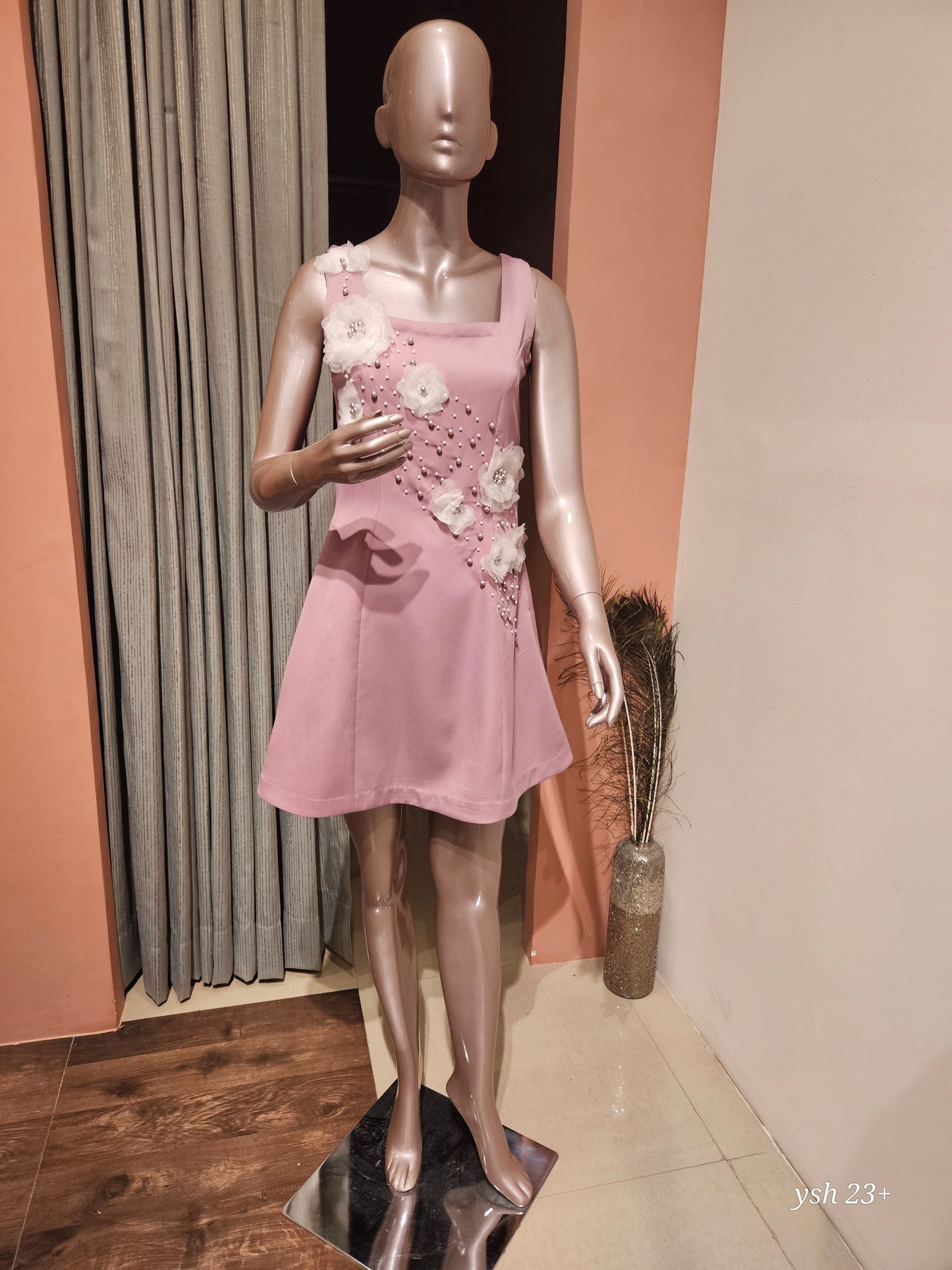 Short Dress Mauve Flower