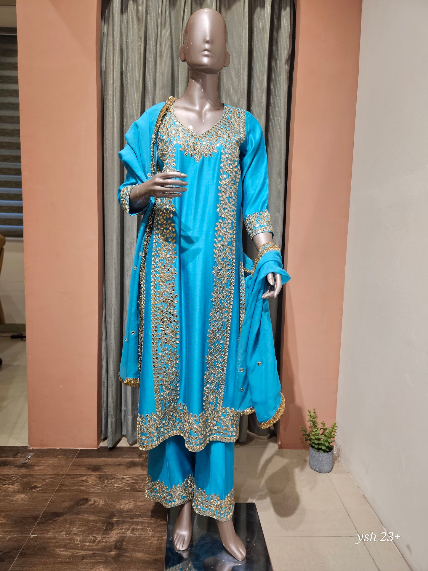 Ocean Glow Blue Straight Suit Set