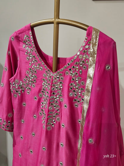 Gulabi Noor Straight Suit Set