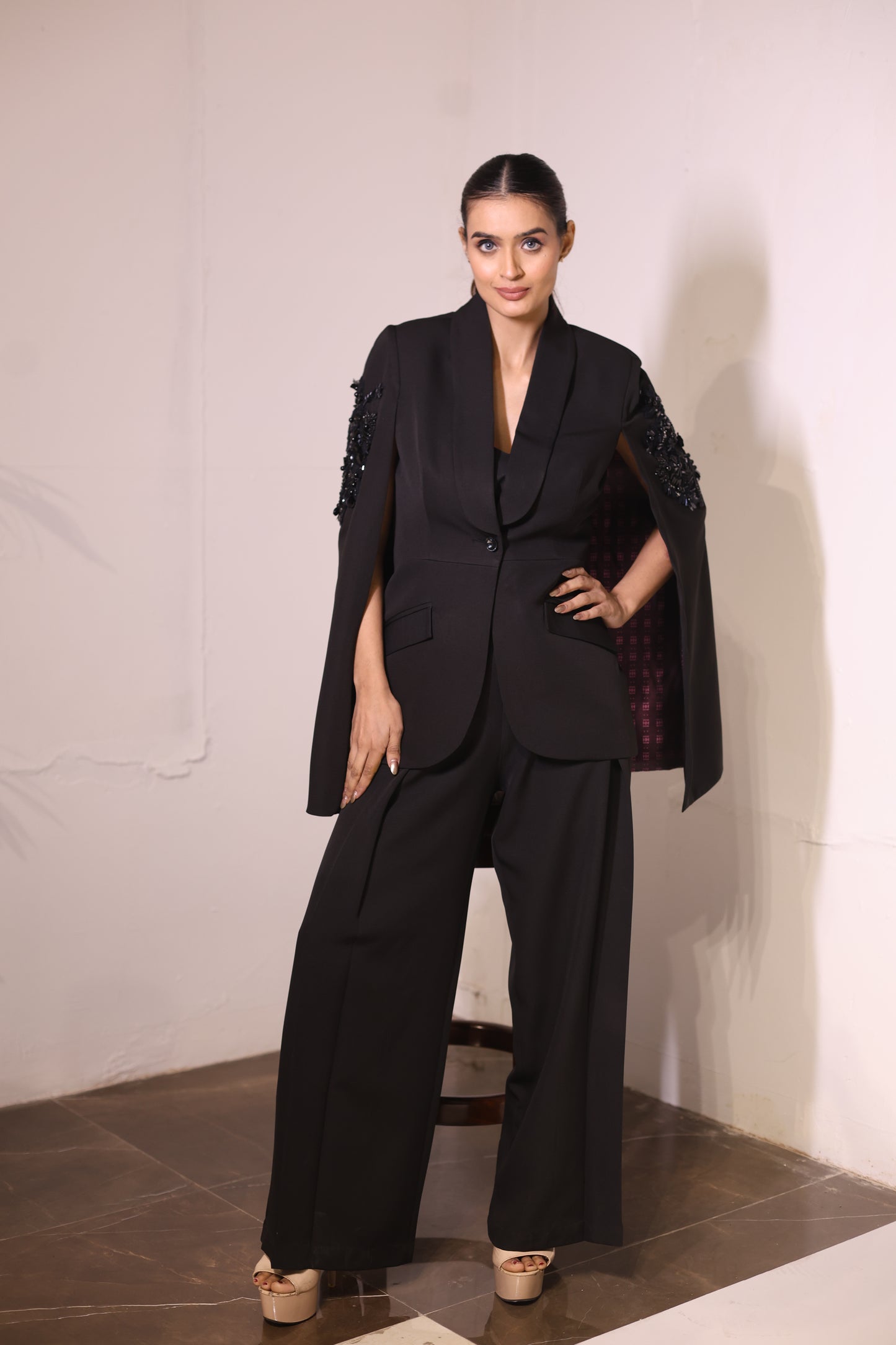 Black Cape blazer ( 2 piece set )
